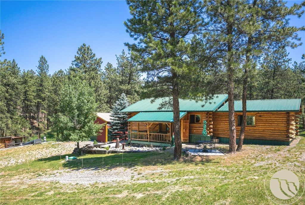 4 Deer Drive, Columbus, MT 59019