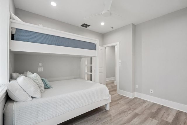 16700 Montego Way, Jamaica Beach, TX 77554