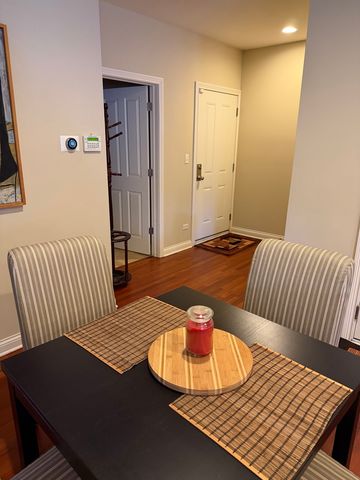 4546 N Spaulding Avenue 1, Chicago, IL 60625