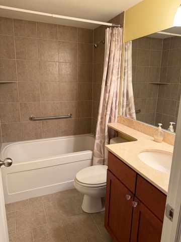 4546 N Spaulding Avenue 1, Chicago, IL 60625