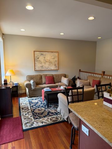 4546 N Spaulding Avenue 1, Chicago, IL 60625