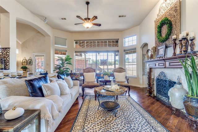 1660 Kimble Drive, Carrollton, TX 75010