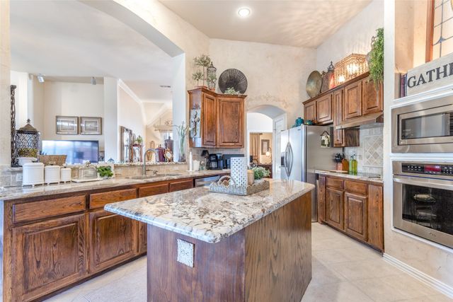 1660 Kimble Drive, Carrollton, TX 75010