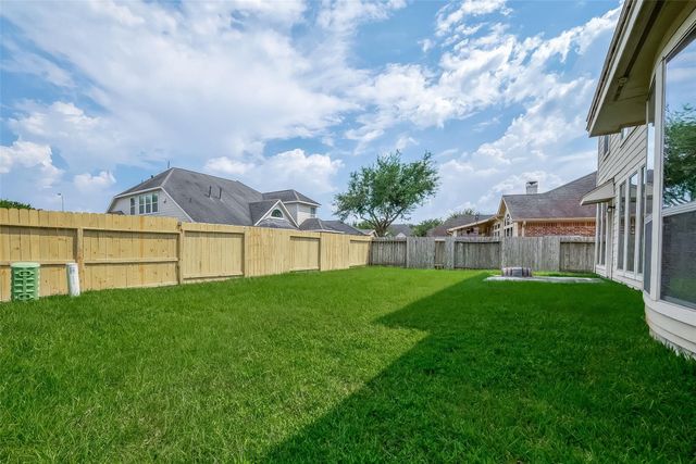 16010 Juniper Shores Drive, Houston, TX 77044