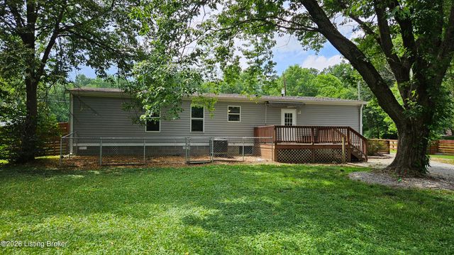 6815 Memory Ln, Louisville, KY 40258