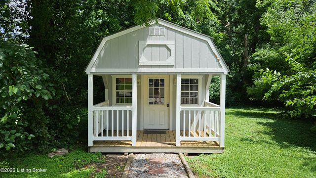 6815 Memory Ln, Louisville, KY 40258