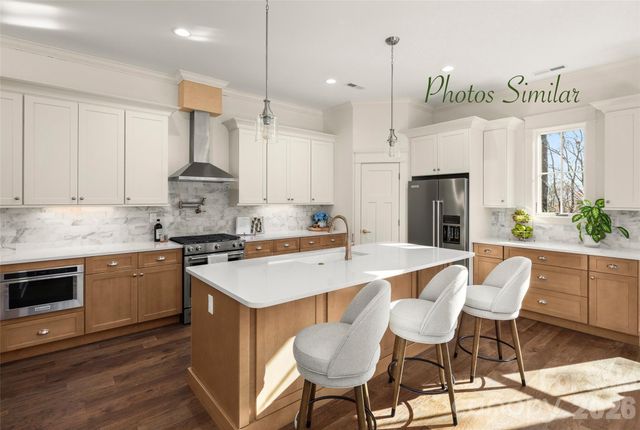 57 Chimney Chase Trail 13, Hendersonville, NC 28739