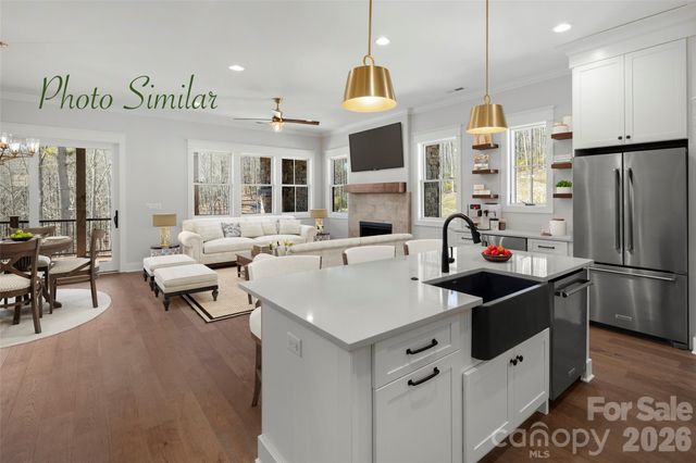 57 Chimney Chase Trail 13, Hendersonville, NC 28739