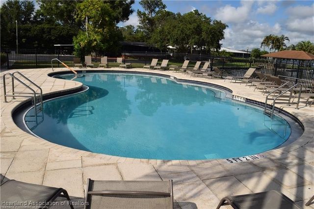 2 Fishermans Cove, Lake Placid, FL 33852