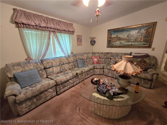 2 Fishermans Cove, Lake Placid, FL 33852