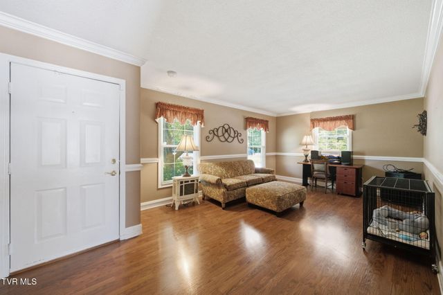 700 Rambling Road, Johnson City, TN 37604