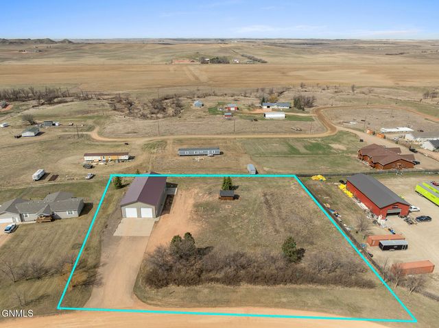 13 Sunrise Estates Road, Watford City, ND 58854 property photo