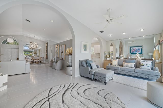 12573 Coral Lakes Drive, Boynton Beach, FL 33437