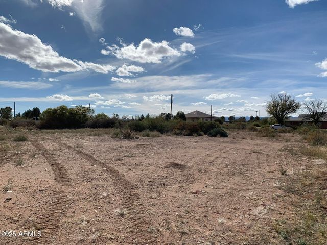 9126 N MONTIE Avenue, Mcneal, AZ 85617