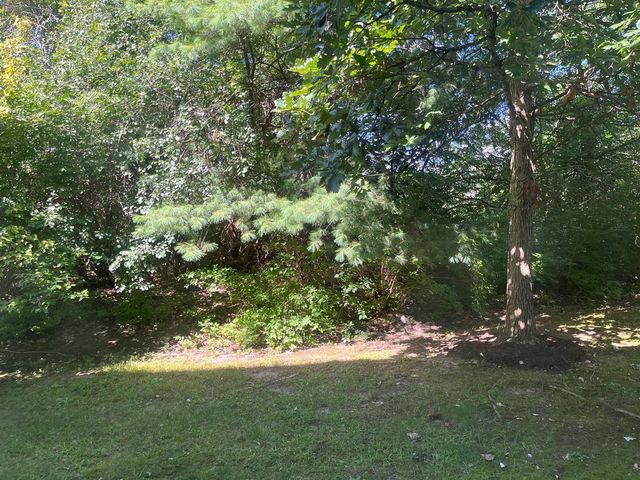 2815 Barclay Way, Ann Arbor, MI 48105