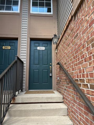 2815 Barclay Way, Ann Arbor, MI 48105