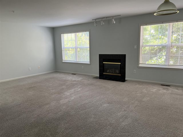 2815 Barclay Way, Ann Arbor, MI 48105