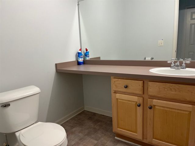 2815 Barclay Way, Ann Arbor, MI 48105