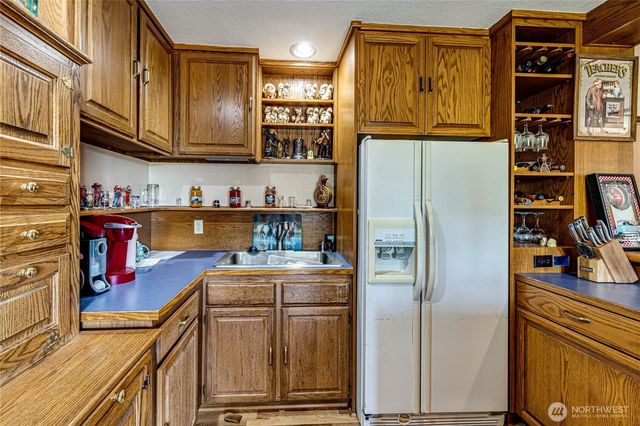 231 Madrona Terrace, Sequim, WA 98382
