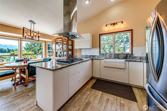 231 Madrona Terrace, Sequim, WA 98382