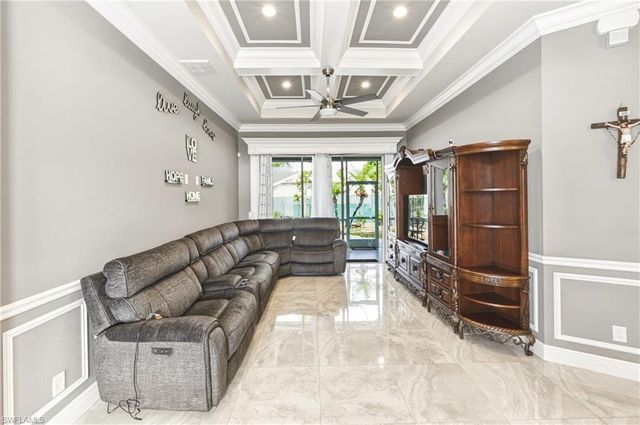 1700 43rd TER SW, Naples, FL 34116