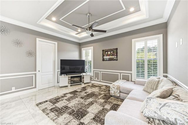 1700 43rd TER SW, Naples, FL 34116