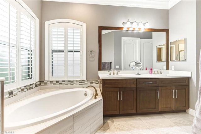 1700 43rd TER SW, Naples, FL 34116