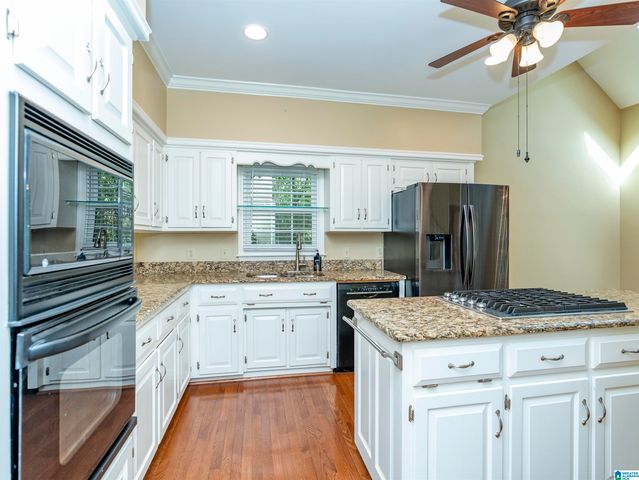 912 TALL PINES LANE, Hoover, AL 35244