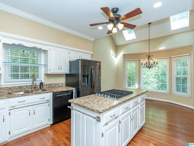 912 TALL PINES LANE, Hoover, AL 35244