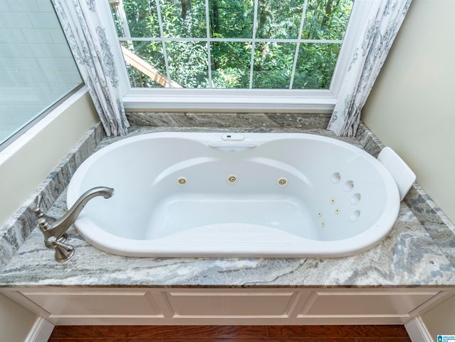 912 TALL PINES LANE, Hoover, AL 35244