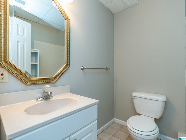 912 TALL PINES LANE, Hoover, AL 35244