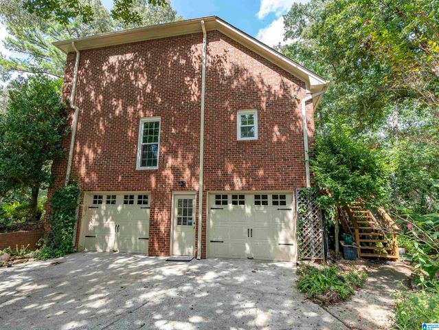 912 TALL PINES LANE, Hoover, AL 35244