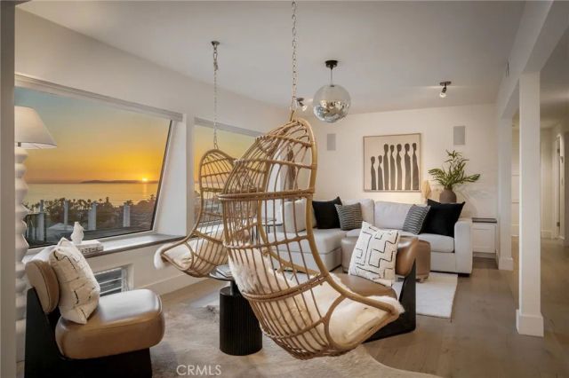 274 Grandview, Laguna Beach, CA 92651