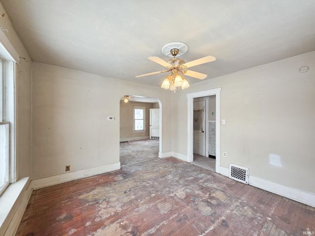 1218 Lafayette Street, Elkhart, IN 46516