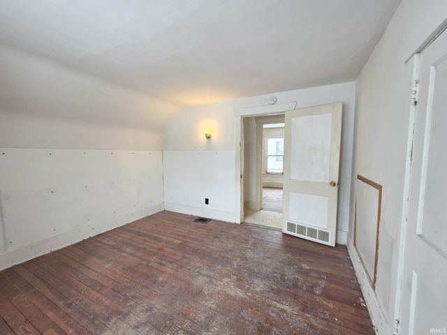 1218 Lafayette Street, Elkhart, IN 46516