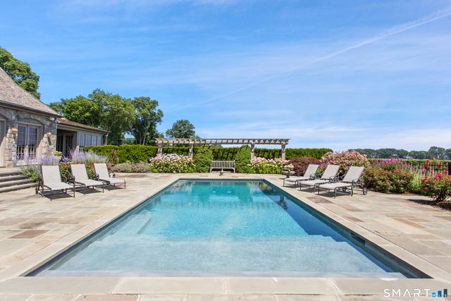 95 Old Saugatuck Road, Norwalk, CT 06855
