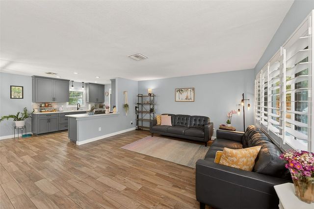 1841 KAY DRIVE, Largo, FL 33770