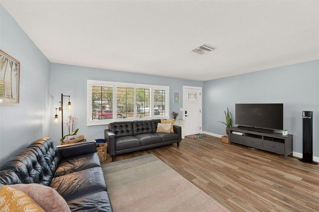 1841 KAY DRIVE, Largo, FL 33770