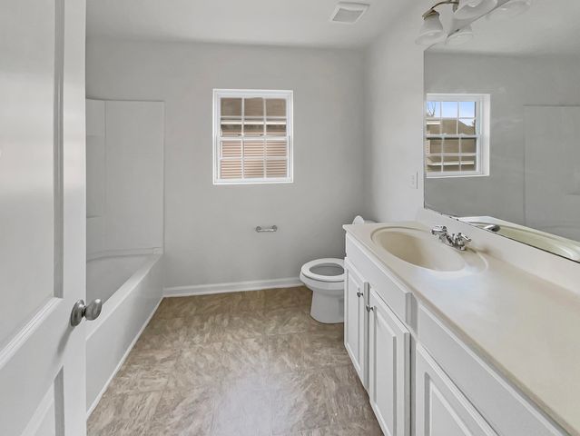 5443 Kings River Drive, North Charleston, SC 29420