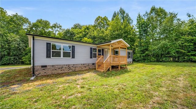 153 Mosley Loop, Madison, NC 27025
