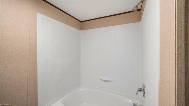 153 Mosley Loop, Madison, NC 27025