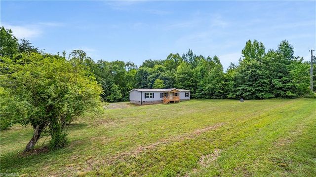 153 Mosley Loop, Madison, NC 27025