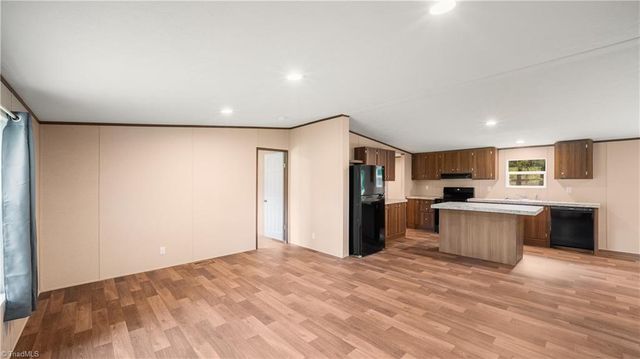 153 Mosley Loop, Madison, NC 27025