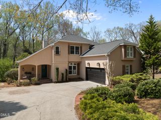 306 Helmsdale Drive, Chapel Hill, NC 27517