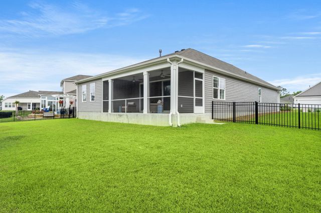 3008 Sutherland Dr., Little River, SC 29566