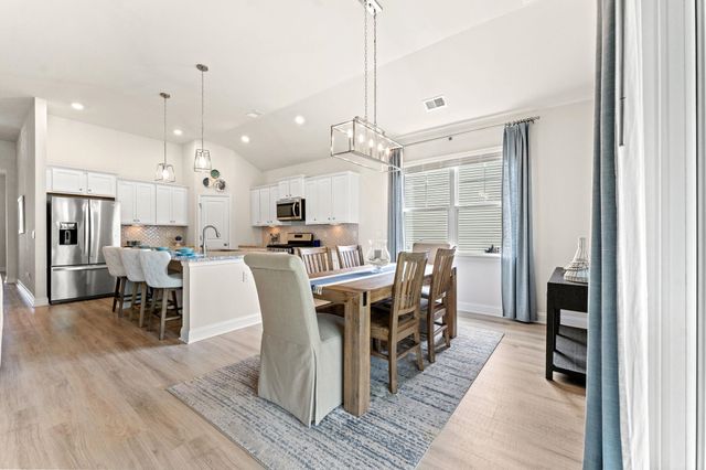 3008 Sutherland Dr., Little River, SC 29566