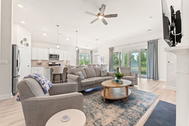 3008 Sutherland Dr., Little River, SC 29566
