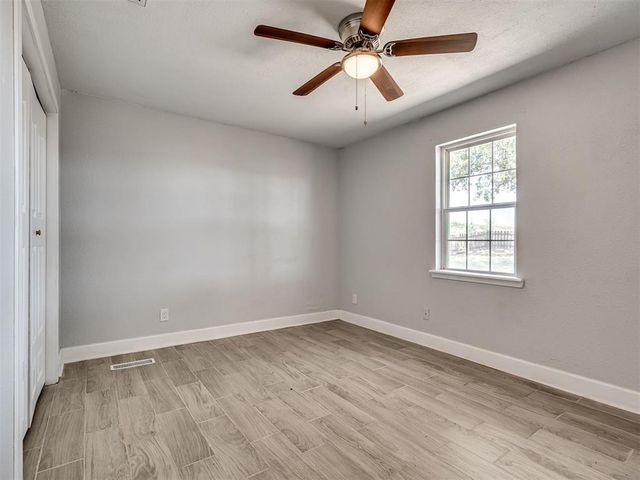 2152 NE 10th St, Blanchard, OK 73010