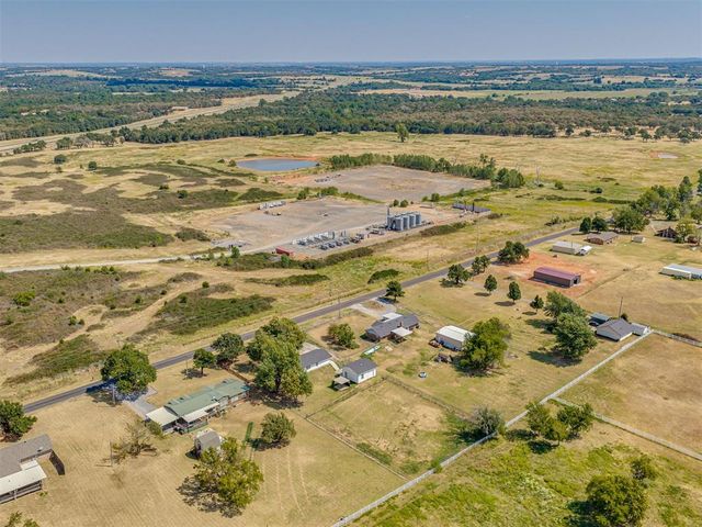 2152 NE 10th St, Blanchard, OK 73010
