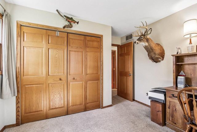 311 W 4th AVENUE, Elkhorn, WI 53121
